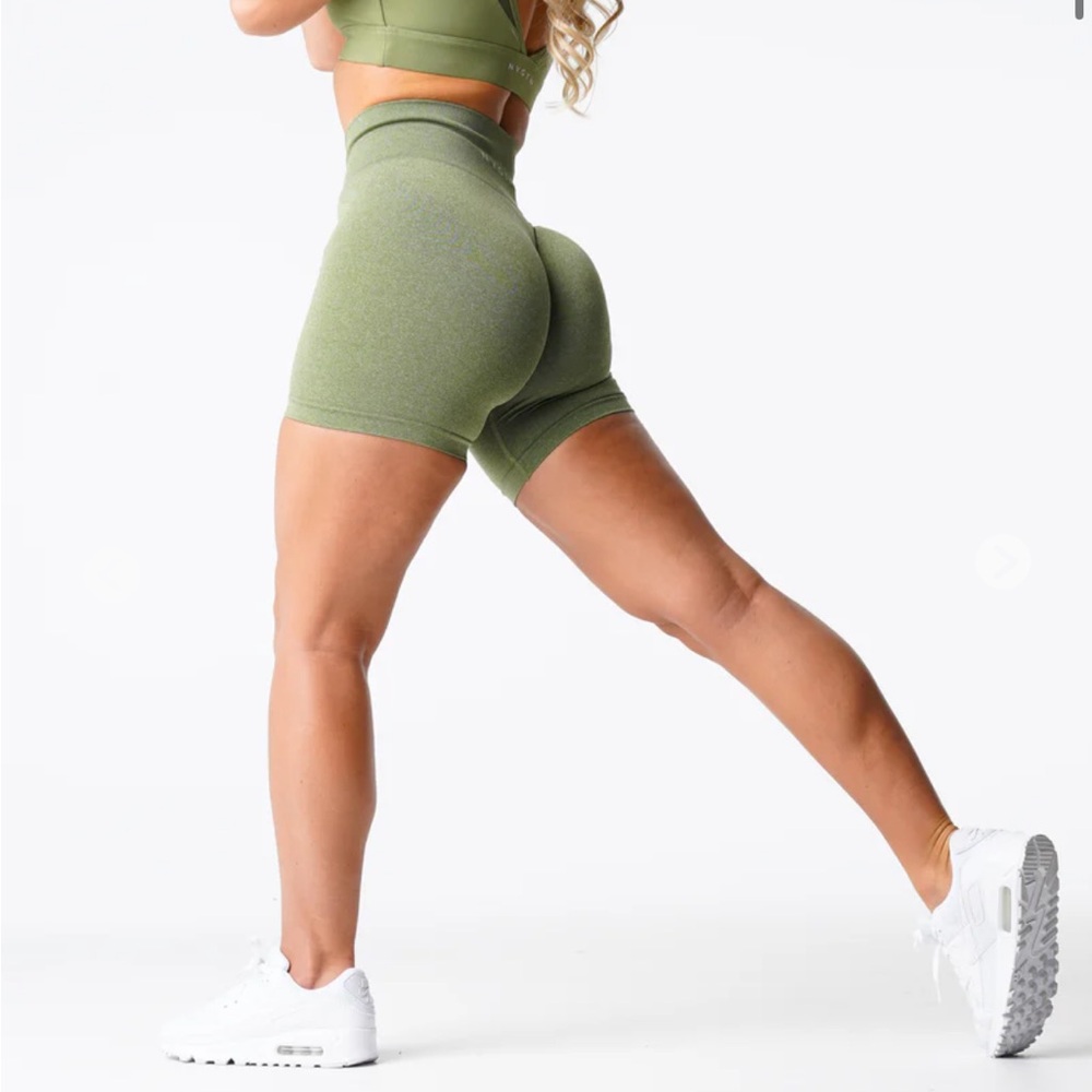 NVGTN Meadow Pro Seamless Shorts